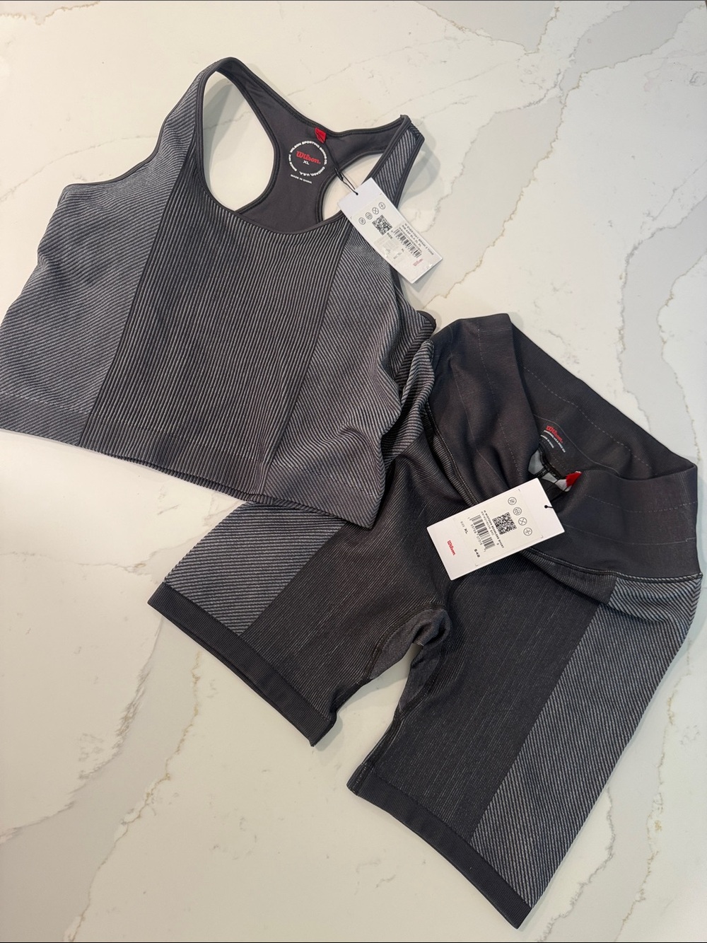 Wilson Everyday Seamless 2 Tone Athletic Set
